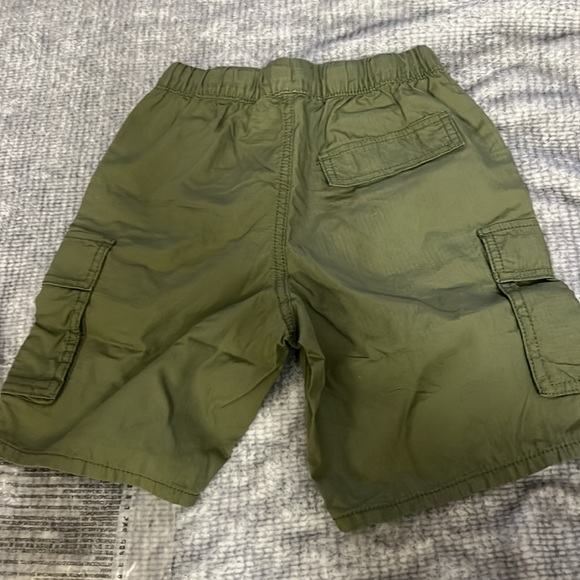 H&M Cotton Cargo Shorts Green - Picture 4 of 7